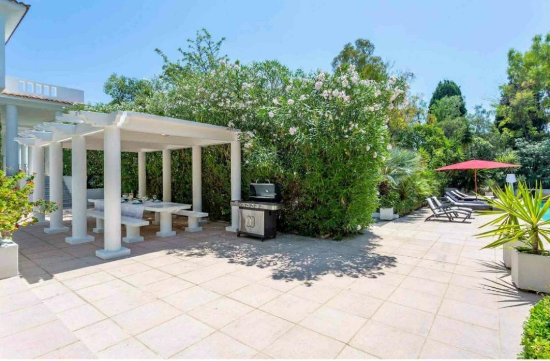 Вилла The Gatsby Mansion Антиб Экстерьер фото